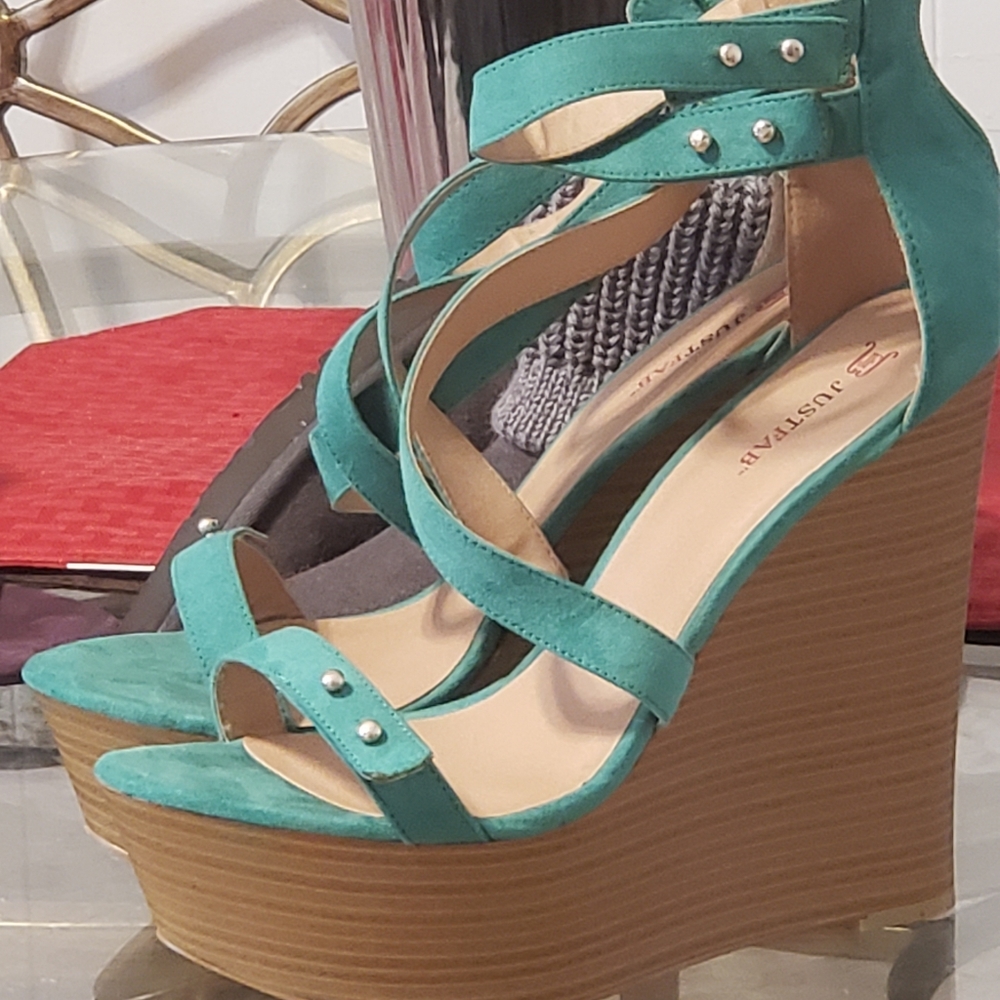 womans platforms